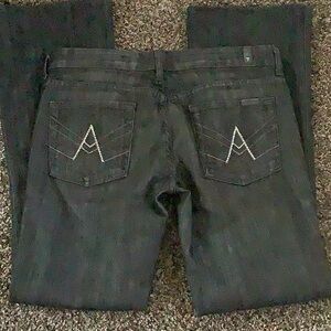 Embellished Back Pocket Black Jeans